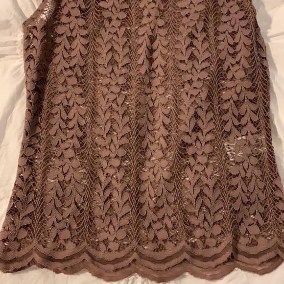 Dynamite Lace Shirt - Picture 2 of 3